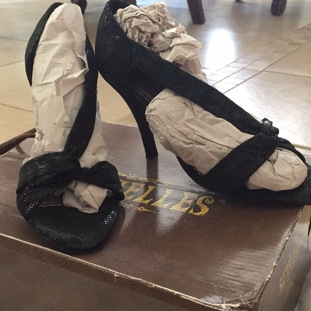 Shoes